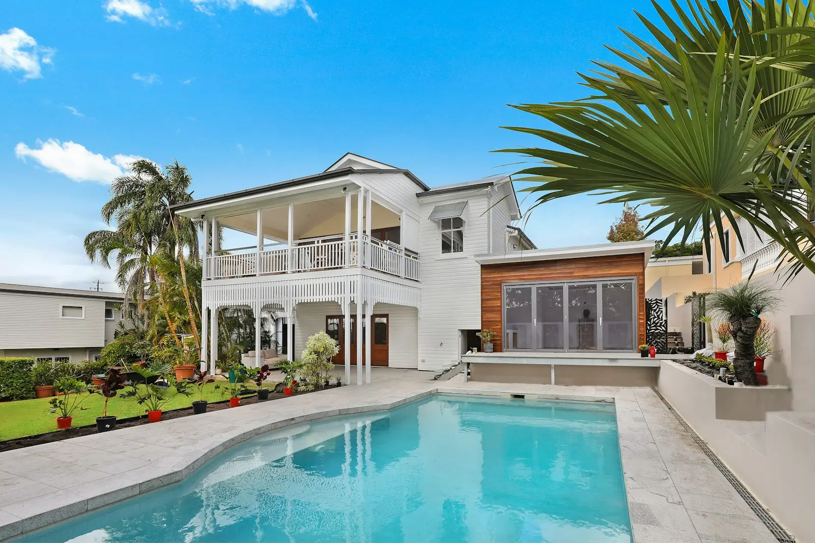 How Long Does It Take To Sell A House: modern Southern California home with a pool, ready to sell
